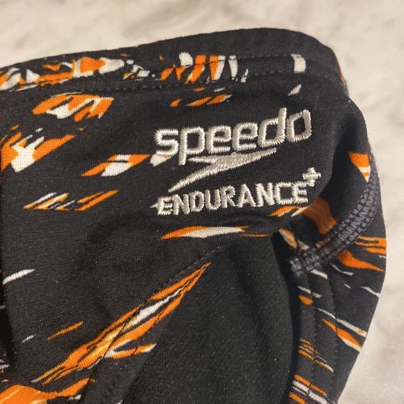 Speedo Endurance Boys Swim size 28 or xl - Picture 2 of 6